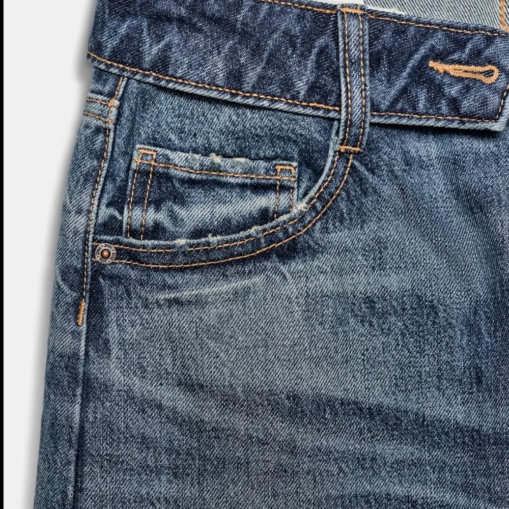 Zara Oversized Wide-Leg Washed Denim Jeans - Light Blue - Picture 9 of 10